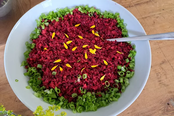 Meet your inner eating voices: from the food police to the intuitive eater